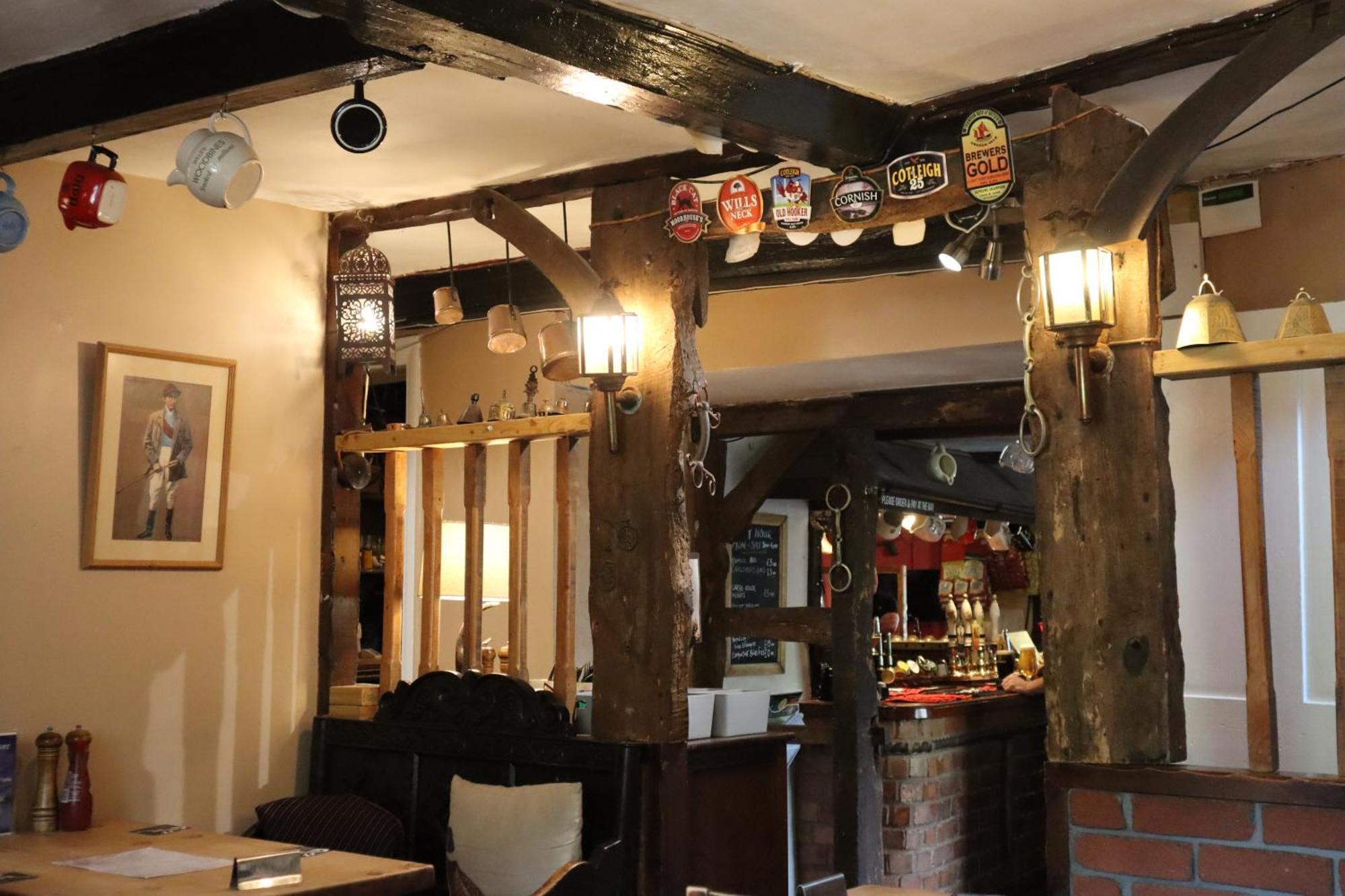 The White Horse Inn Вэшфорд Экстерьер фото