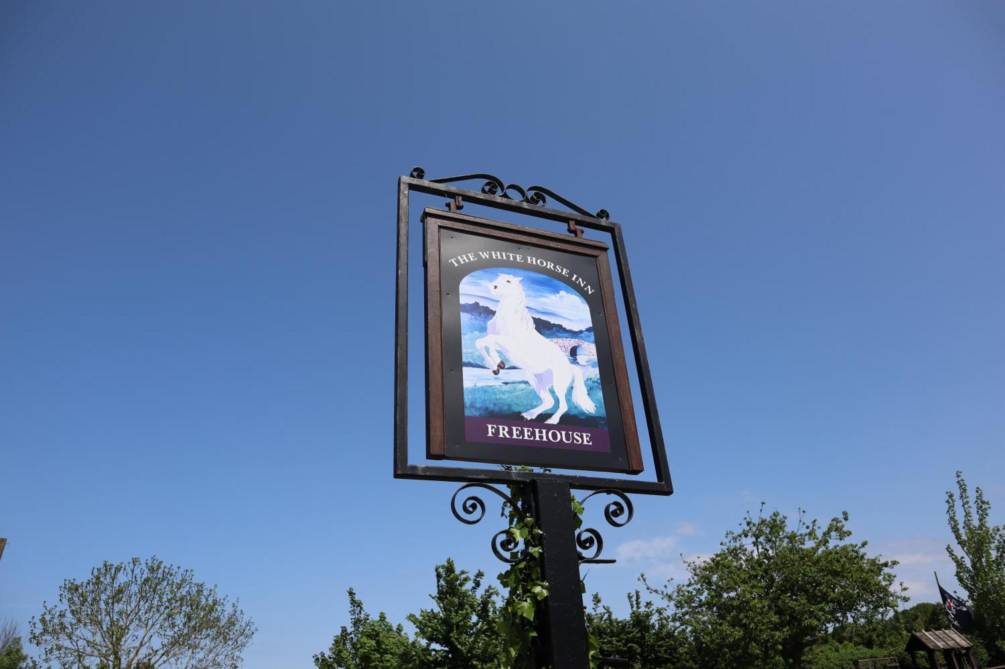 The White Horse Inn Вэшфорд Экстерьер фото